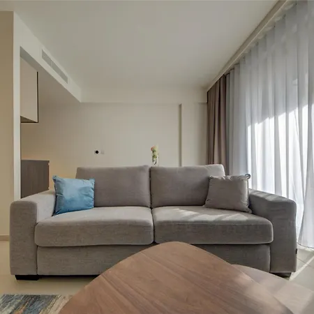 Apartment Luxury Concierge At Mercury Suites, Mercury Towers By 360 Estates Saint Julian's
