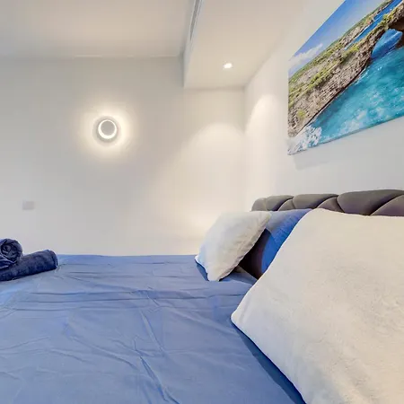 Luxury Concierge At Mercury Suites, Mercury Towers By 360 Estates Apartment Saint Julian's