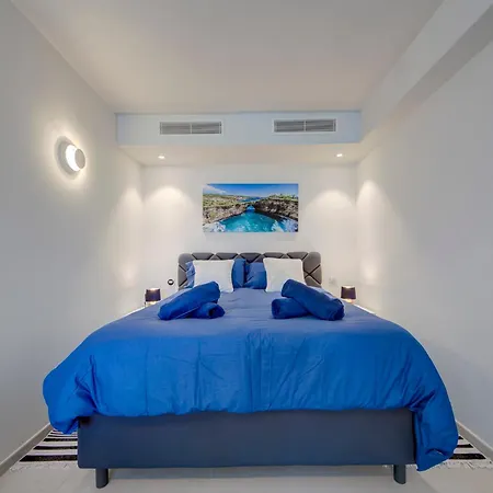 Luxury Concierge At Mercury Suites, Mercury Towers By 360 Estates Saint Julian's