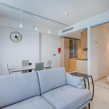 Apartment Luxury Concierge At Mercury Suites, Mercury Towers By 360 Estates Saint Julian's