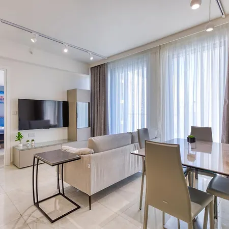 Luxury Concierge At Mercury Suites, Mercury Towers By 360 Estates * Saint Julian's