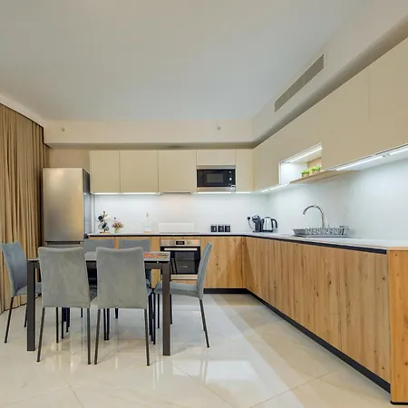 Luxury Concierge At Mercury Suites, Mercury Towers By 360 Estates Saint Julian's