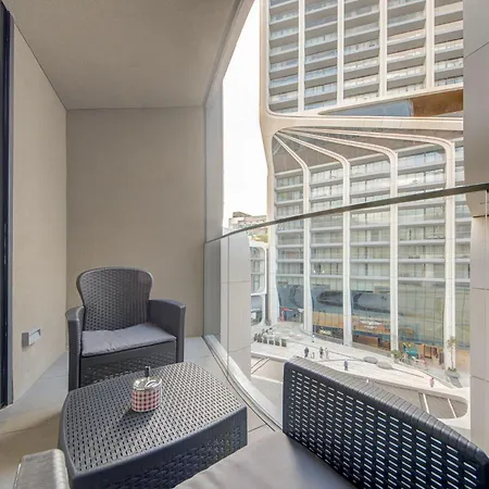 Luxury Concierge At Mercury Suites, Mercury Towers By 360 Estates Apartment Saint Julian's