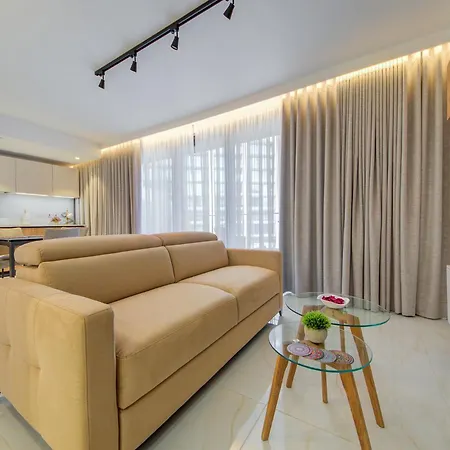 Luxury Concierge At Mercury Suites, Mercury Towers By 360 Estates *