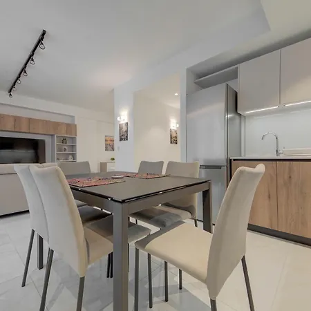 Apartment Luxury Concierge At Mercury Suites, Mercury Towers By 360 Estates Saint Julian's