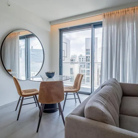 Luxury Concierge At Mercury Suites, Mercury Towers By 360 Estates Saint Julian's