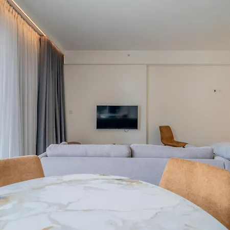 Luxury Concierge At Mercury Suites, Mercury Towers By 360 Estates Saint Julian's