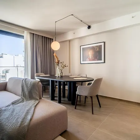 Luxury Concierge At Mercury Suites, Mercury Towers By 360 Estates *